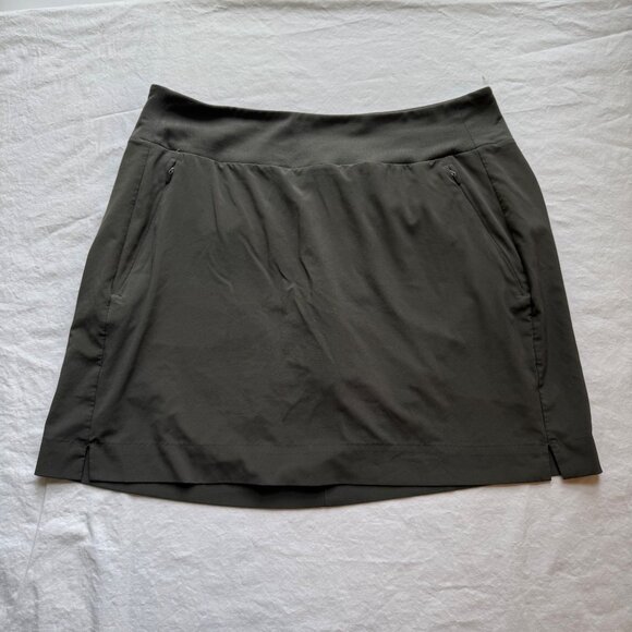Athleta Sojo Skort Size 10 Green Lightweight Stretch With Built-In Shorts - Picture 2 of 5